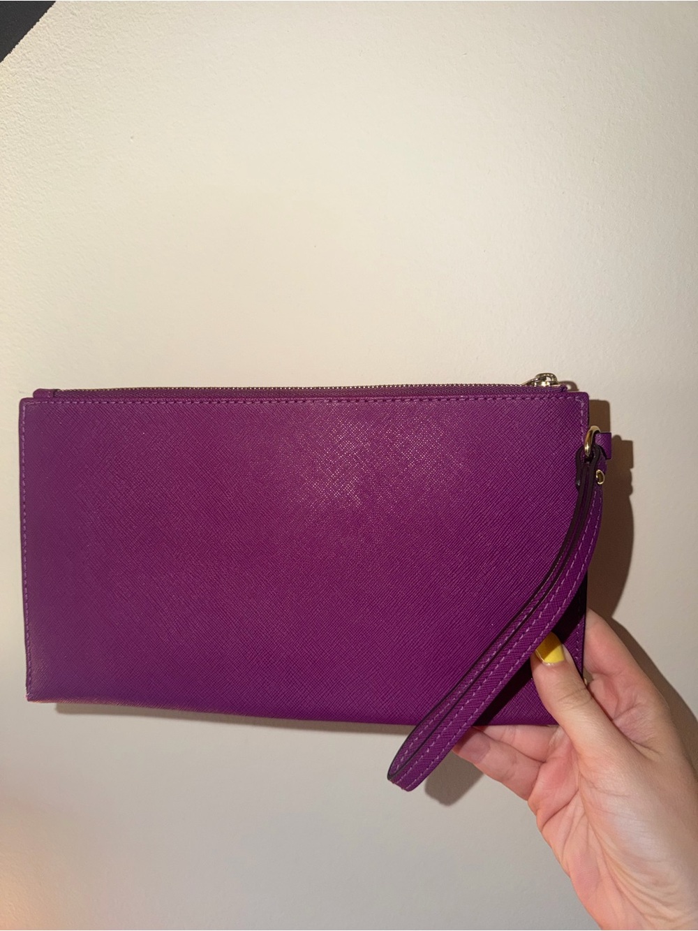 Michael Kors Purple Saffiano Leather Zip Pouch - Picture 2 of 5